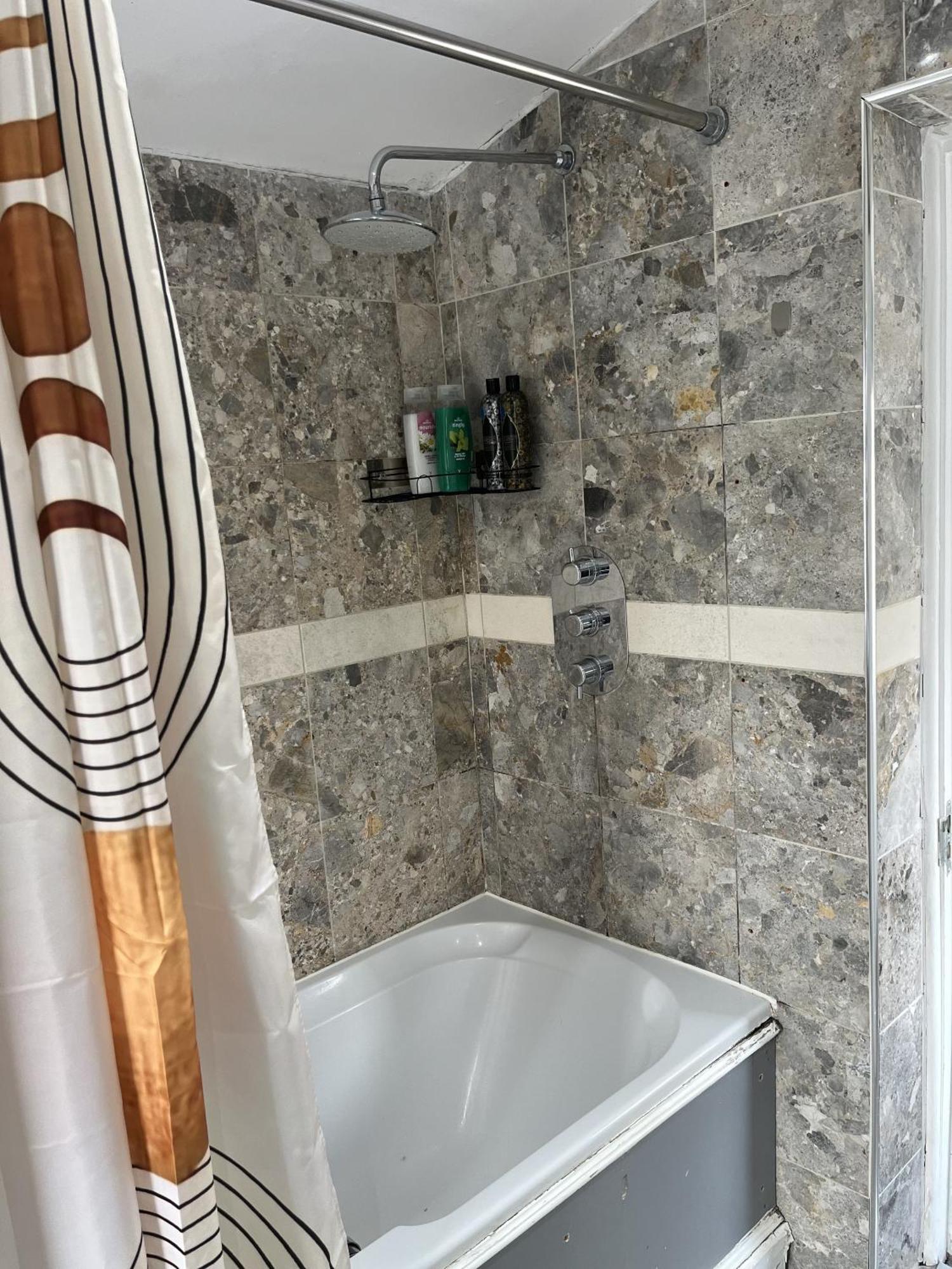 City Reach Retreat Spacious 4Bed House Startford Maryland Great Transport Links Londres Exterior foto